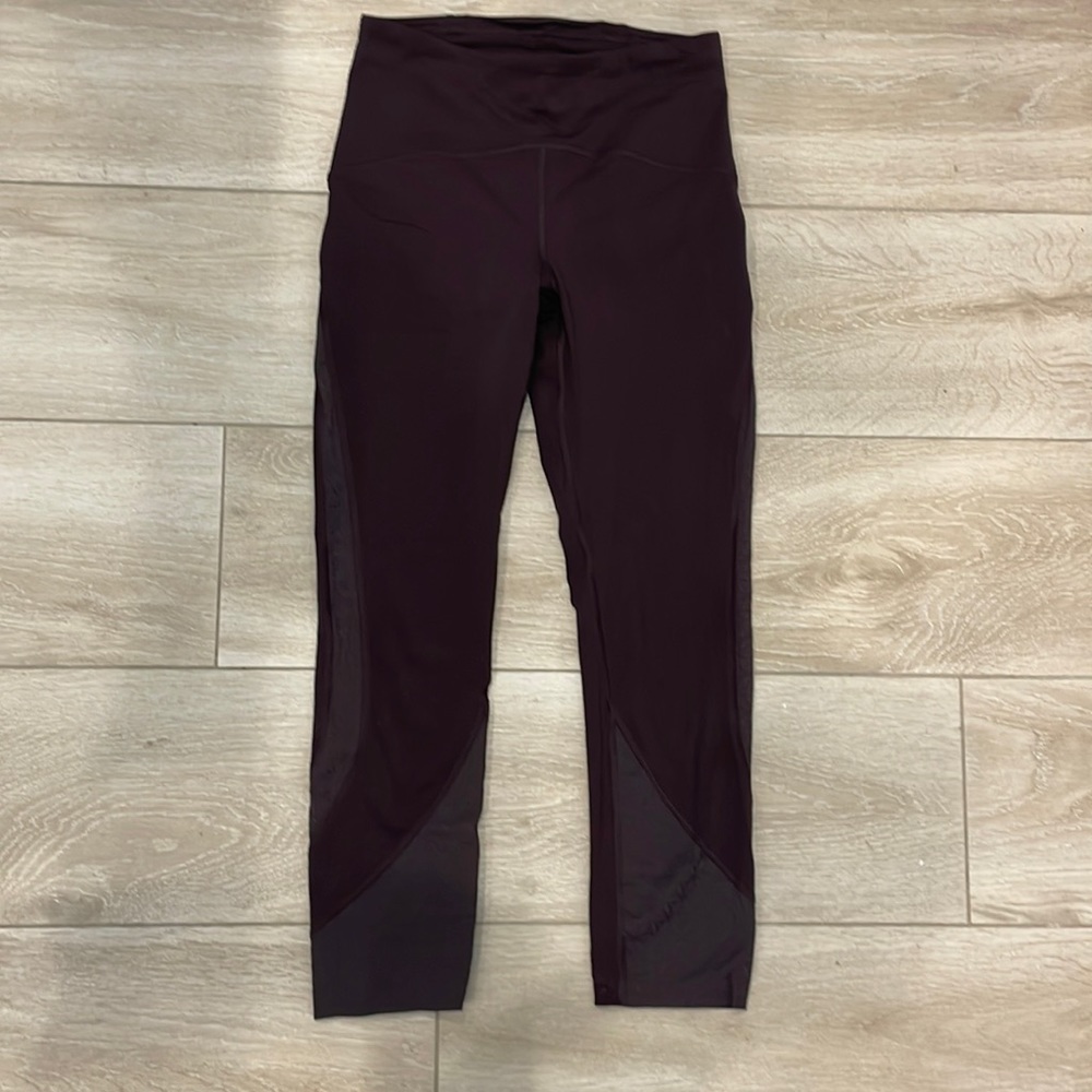 Lululemon Athletica Strength & Sweat crop legging size 6